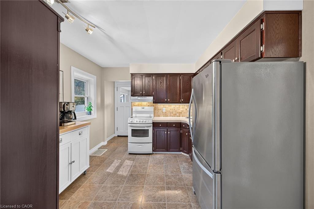 197 Fairfield Avenue Property Photo 10