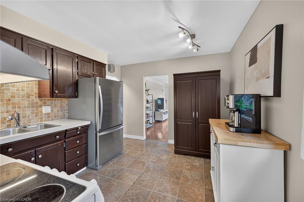 197 Fairfield Avenue Property Photo 12