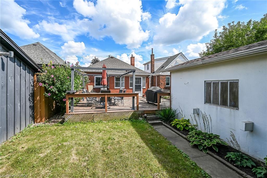 197 Fairfield Avenue Property Photo 49