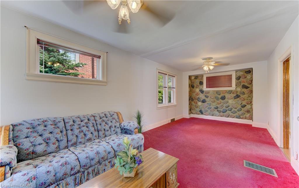 224 Weber Street E Property Photo 8