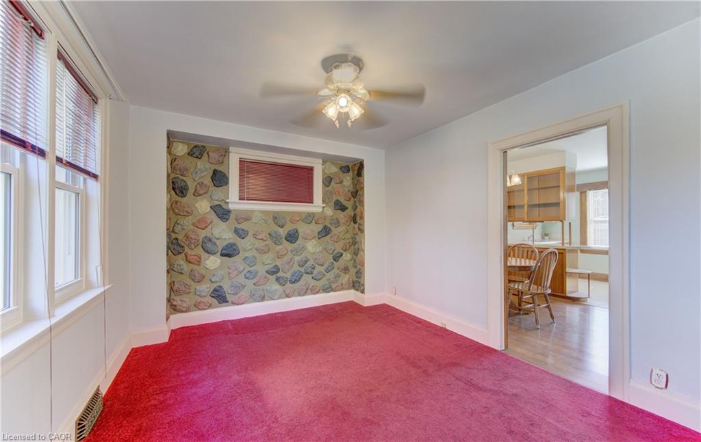 224 Weber Street E Property Photo 11