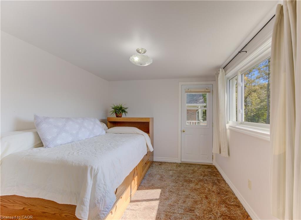 224 Weber Street E Property Photo 28