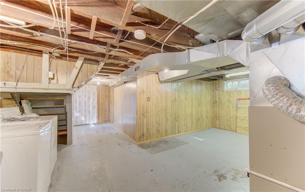 224 Weber Street E Property Photo 38
