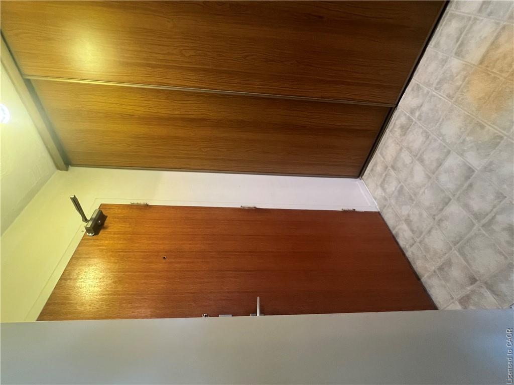 407-359 Geneva Street Property Photo 5