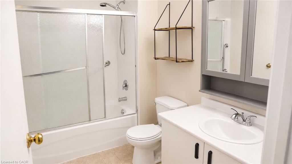 38-10 Holborn Court Property Photo 11