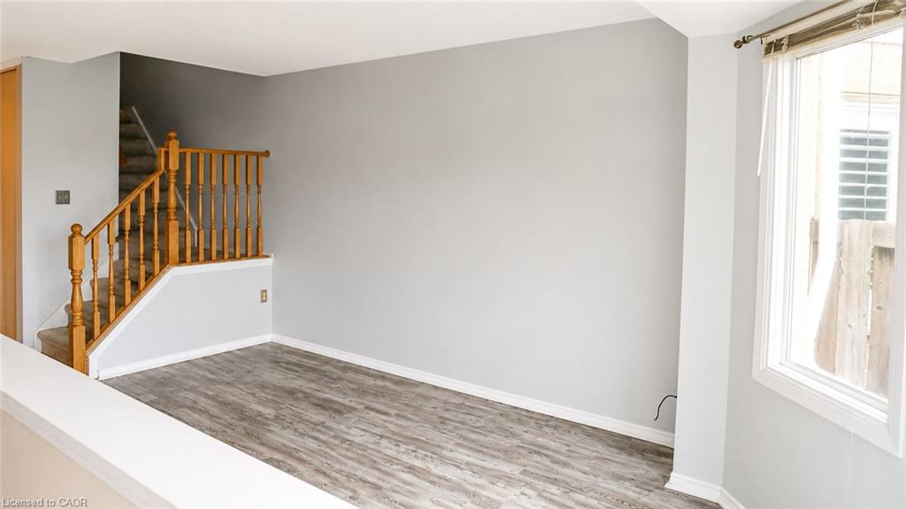 38-10 Holborn Court Property Photo 20