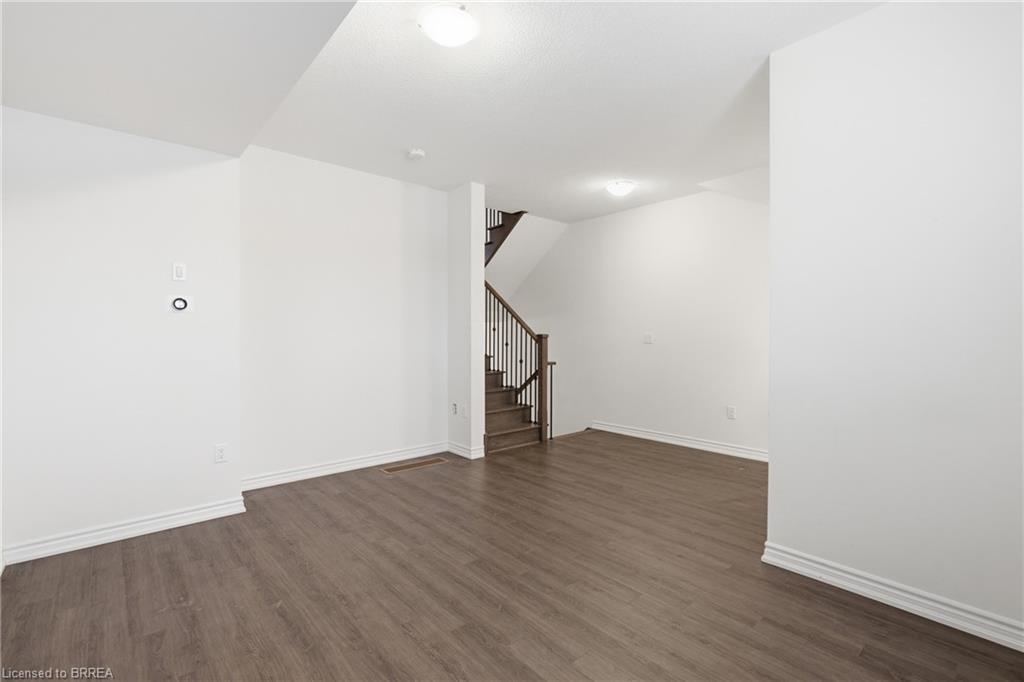 3-68 First Street Property Photo 9