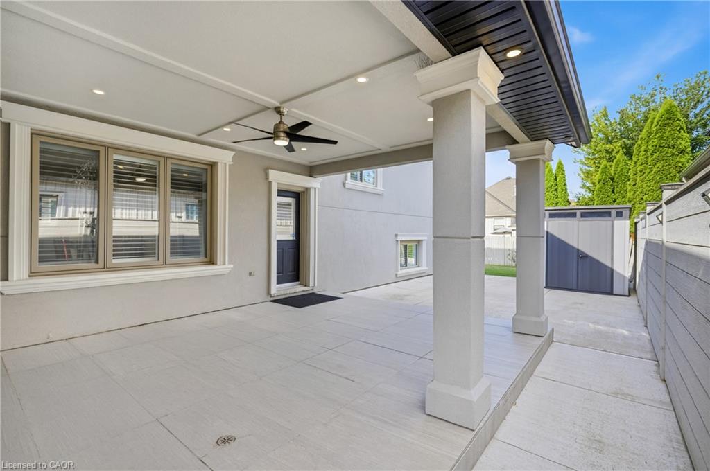 17 First St Louth Property Photo 25