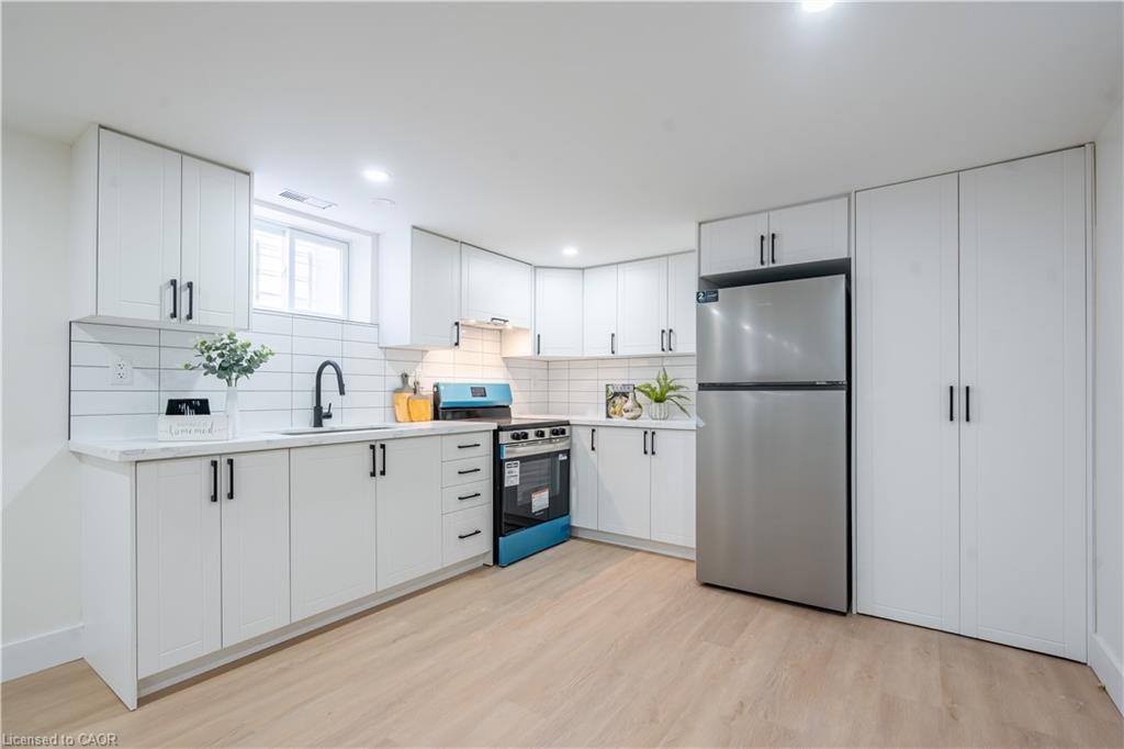 23 Tyrone Drive Property Photo 21