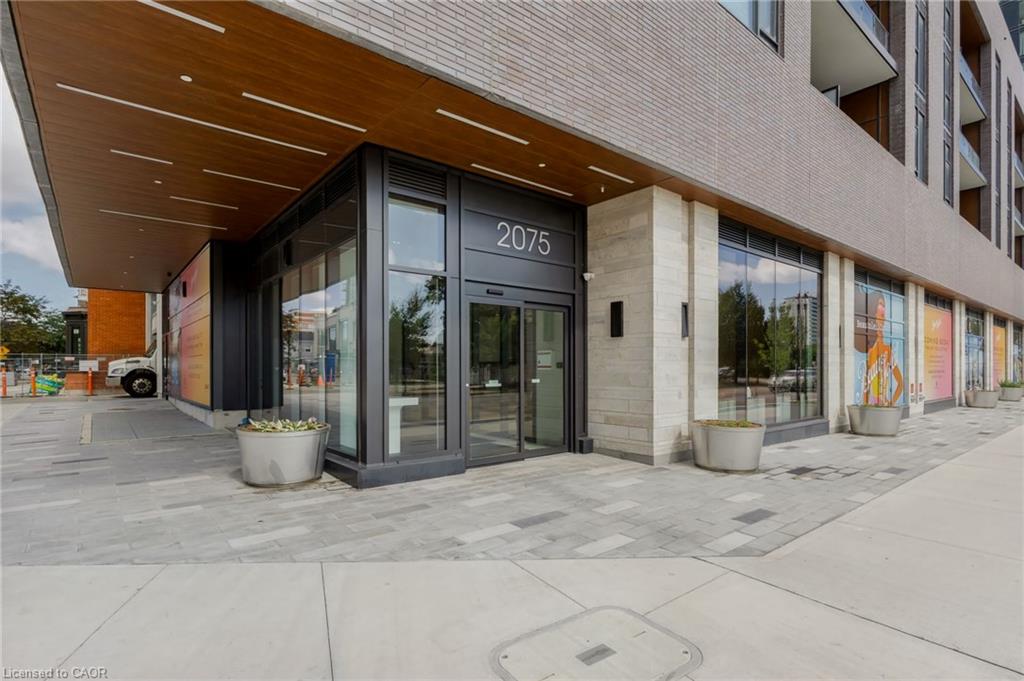 2110-2075 Lakeshore Road Property Photo 3