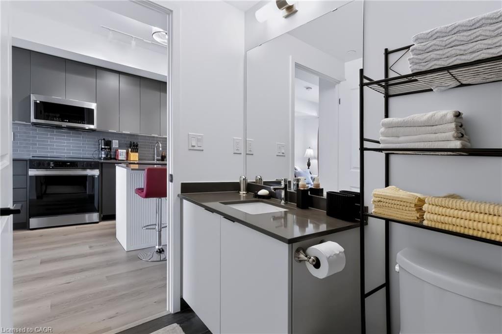 2110-2075 Lakeshore Road Property Photo 19
