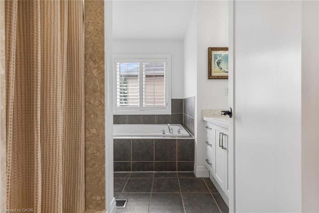 3119 Hedges Drive Property Photo 24