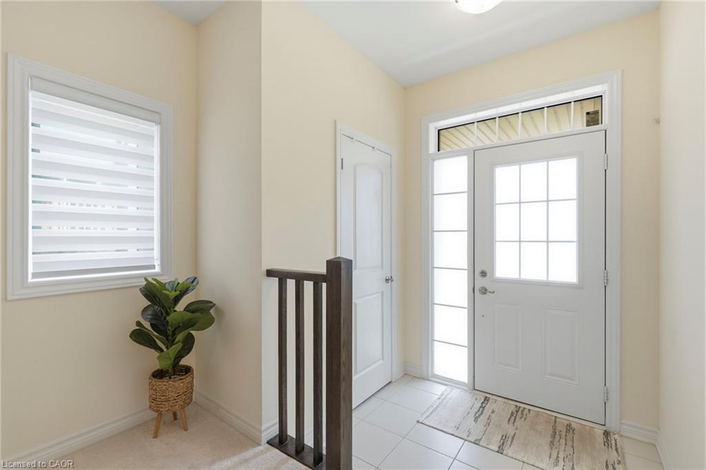 68-305 Garner Road W Property Photo 5