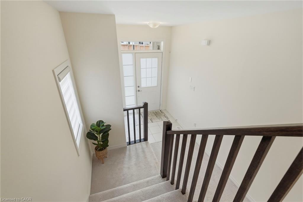 68-305 Garner Road W Property Photo 27
