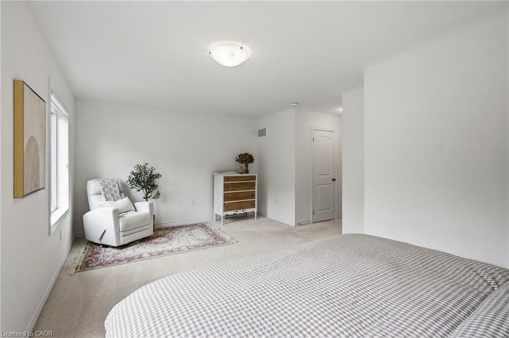 68-305 Garner Road W Property Photo 32