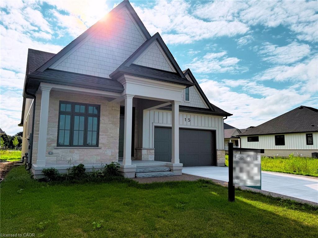 15 Oakley Drive Property Photo 1