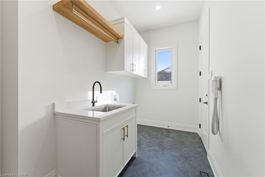 15 Oakley Drive Property Photo 22
