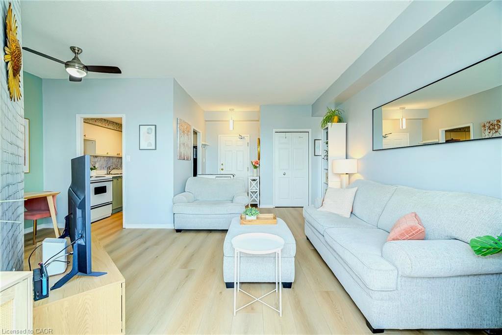804-200 Limeridge Road W Property Photo 4