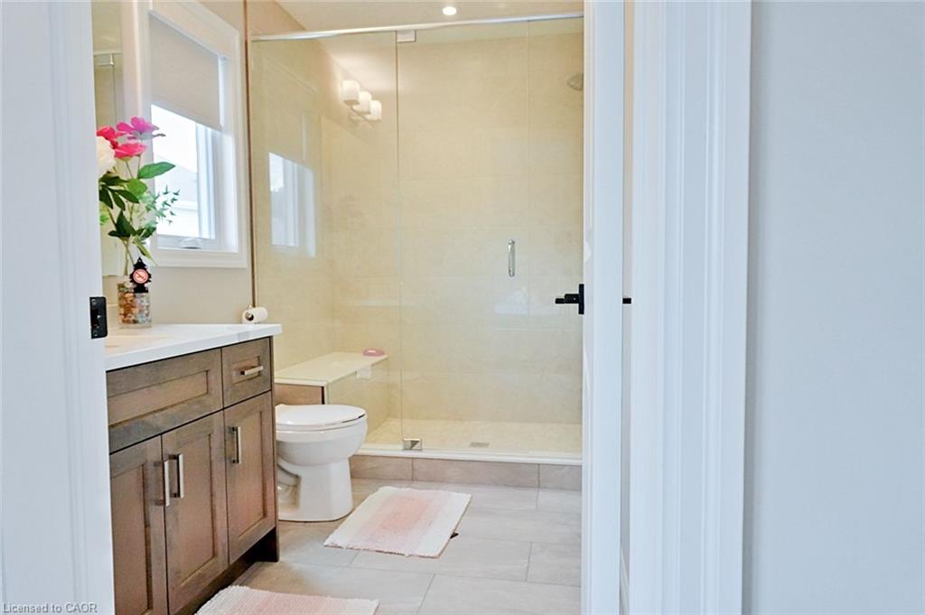 249 Ladyslipper Drive Property Photo 14