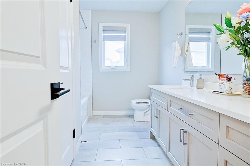 249 Ladyslipper Drive Property Photo 18