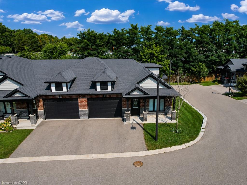 16 Brookfield Lane Property Photo 3