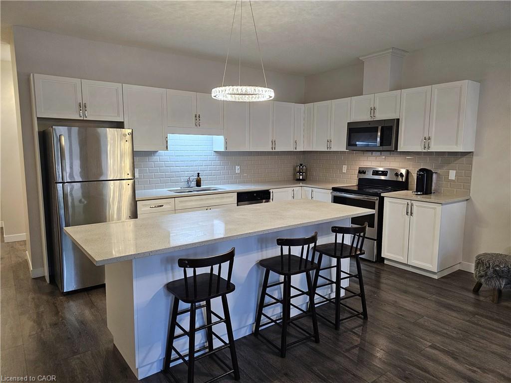 16 Brookfield Lane Property Photo 11