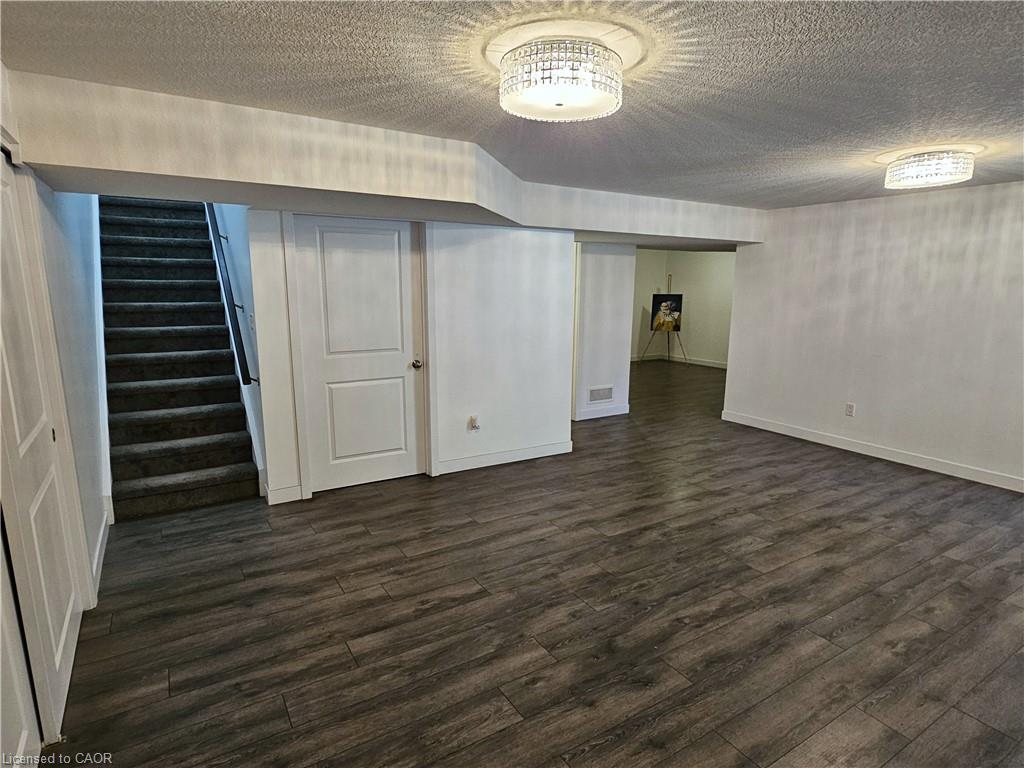 16 Brookfield Lane Property Photo 24