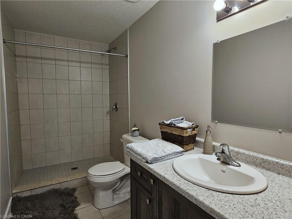 16 Brookfield Lane Property Photo 30
