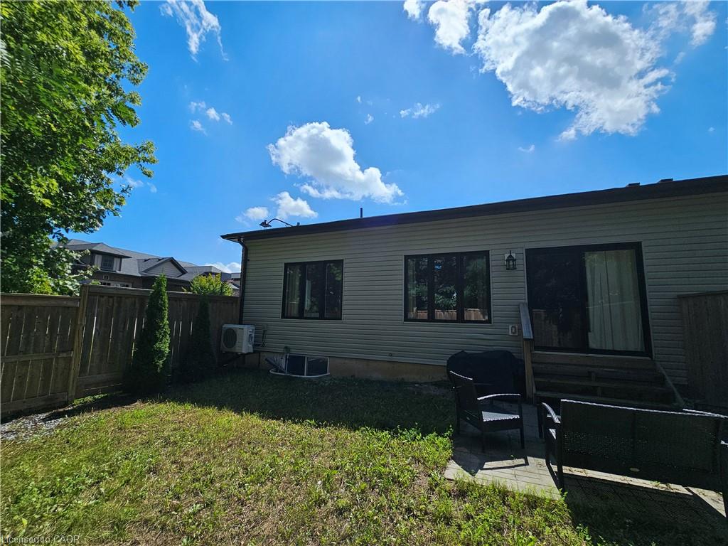 16 Brookfield Lane Property Photo 31