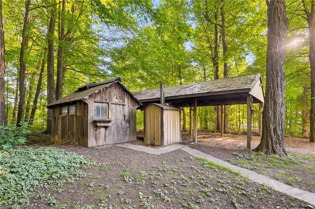 2018 Greenwood Hill Road Property Photo 16