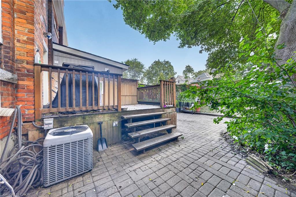 109 Gladstone Avenue Property Photo 27