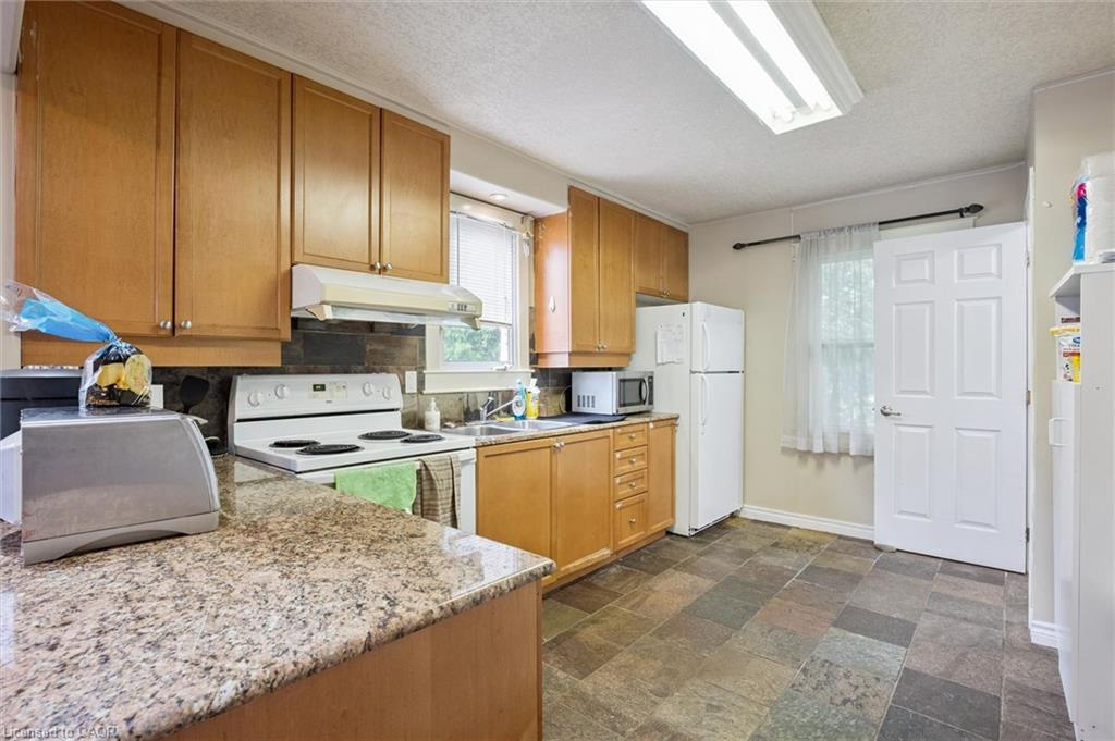 16 Beaucourt Place Property Photo 5