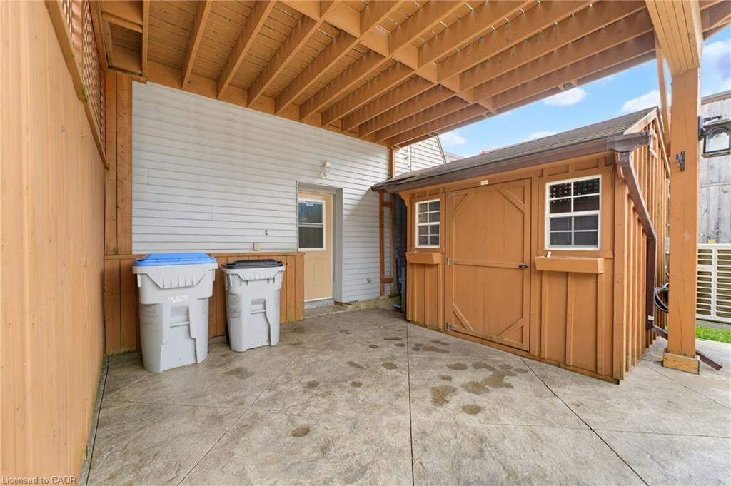 216b Main Street Property Photo 33