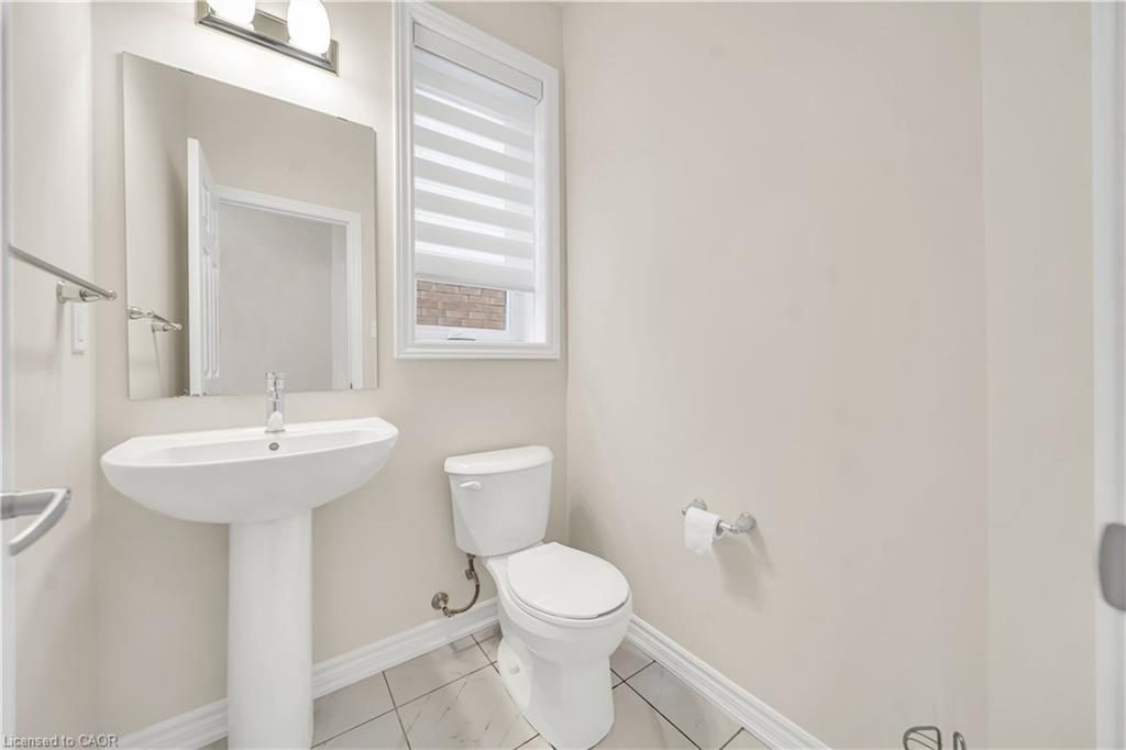 82 Prest Way Property Photo 4