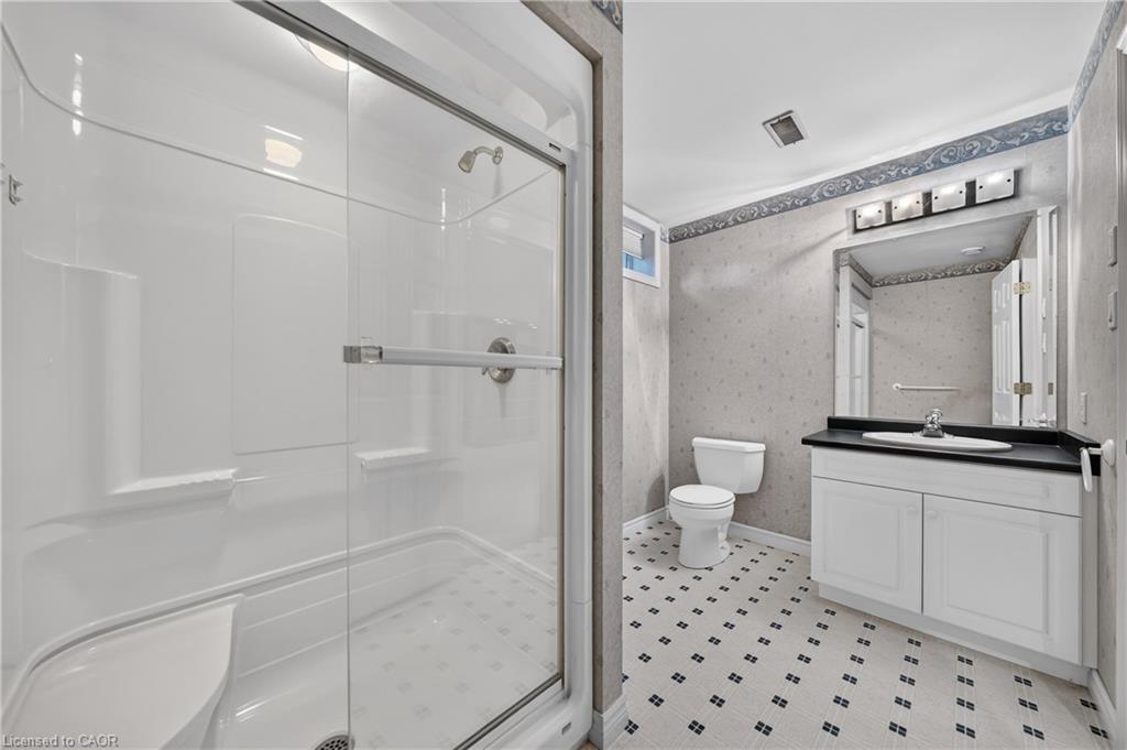 26 Weberlyn Crescent Property Photo 43