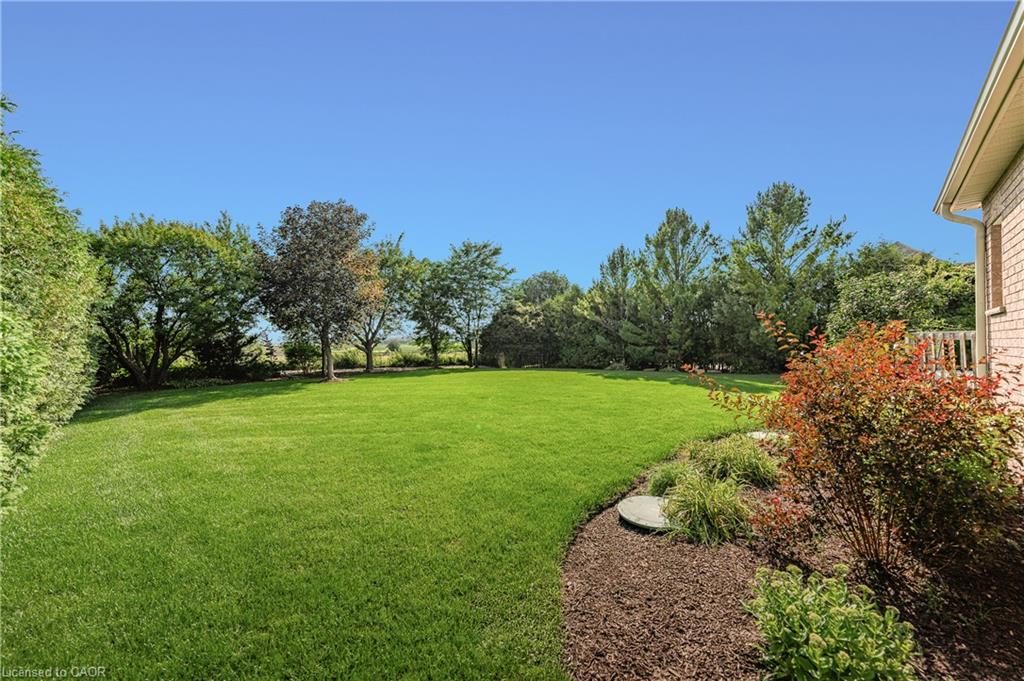 26 Weberlyn Crescent Property Photo 48
