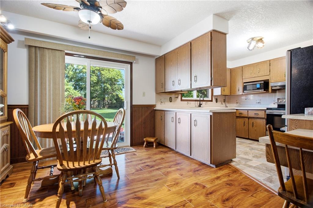 28 Alice Crescent Property Photo 10