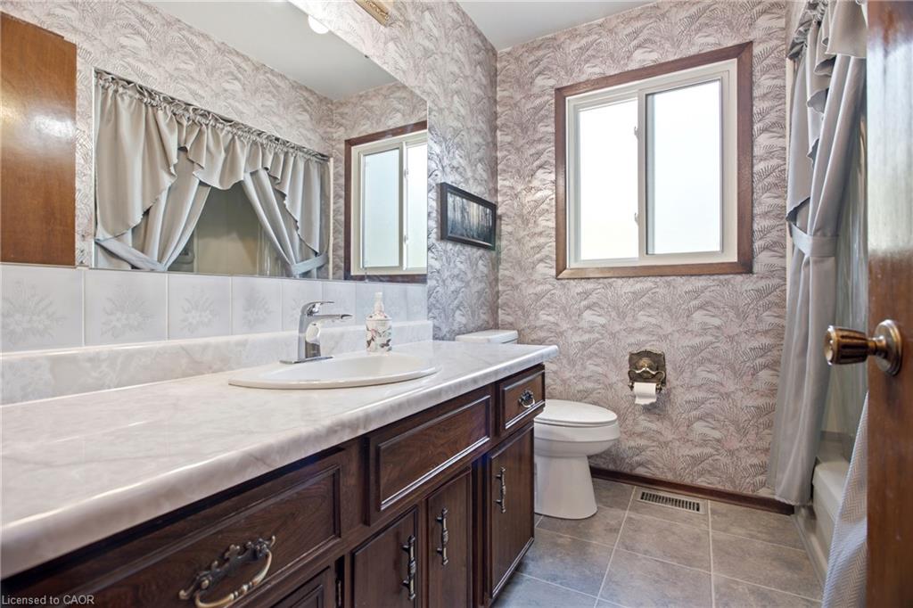 28 Alice Crescent Property Photo 14