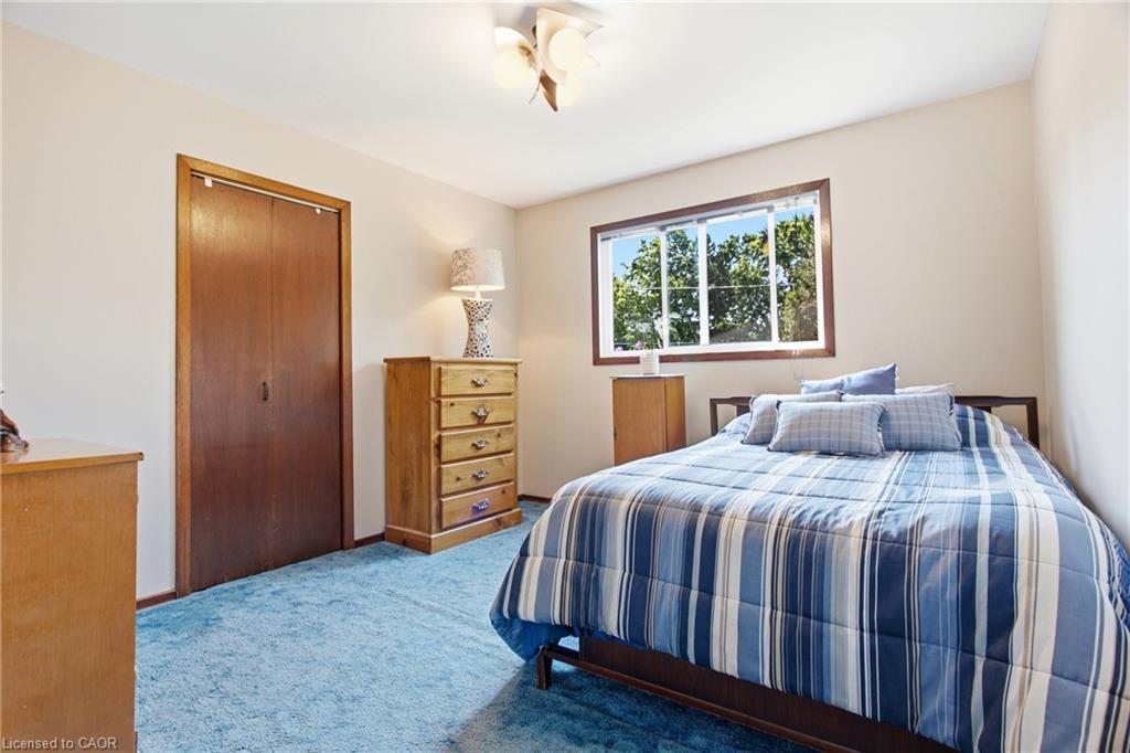 28 Alice Crescent Property Photo 16