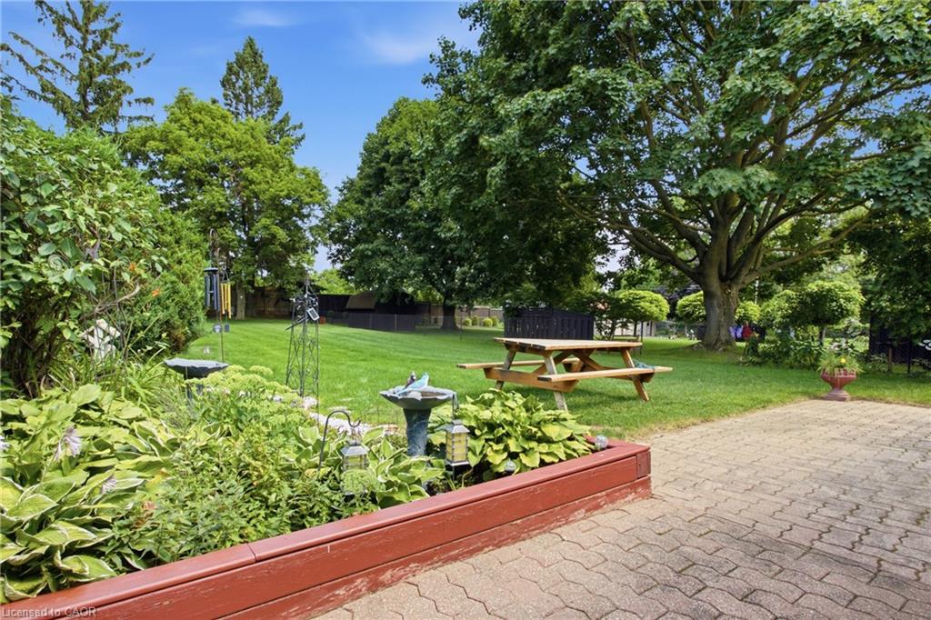 28 Alice Crescent Property Photo 26