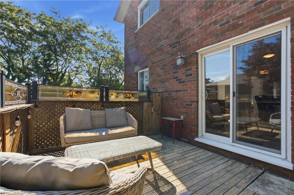 102 Trenholme Crescent Property Photo 37