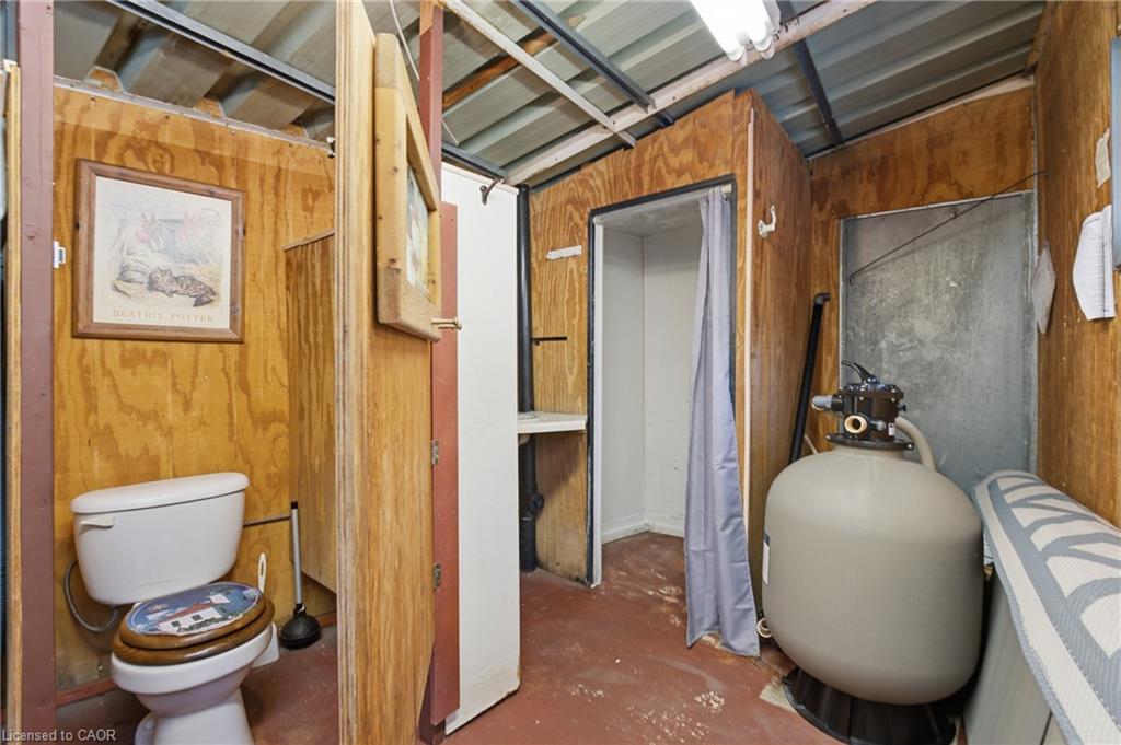 102 Trenholme Crescent Property Photo 45