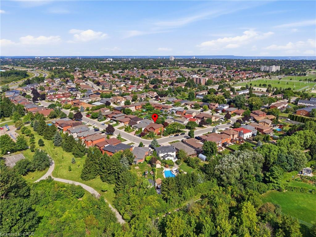 102 Trenholme Crescent Property Photo 48