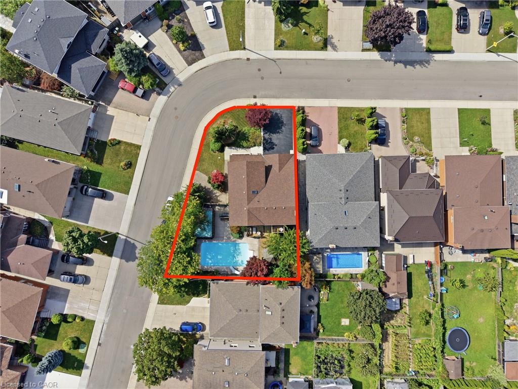 102 Trenholme Crescent Property Photo 50