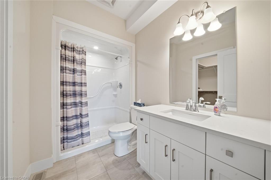 10-744 Nelson Street W Property Photo 22