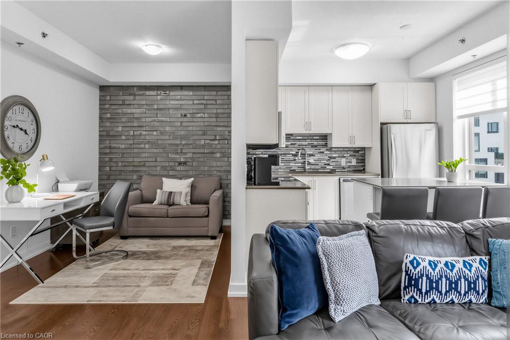 327-2486 Old Bronte Road Property Photo 10