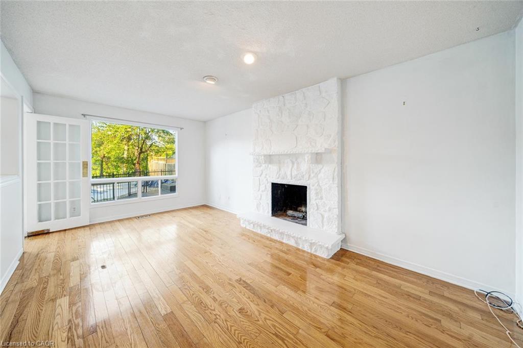 2081 Lynn Heights Drive Property Photo 14