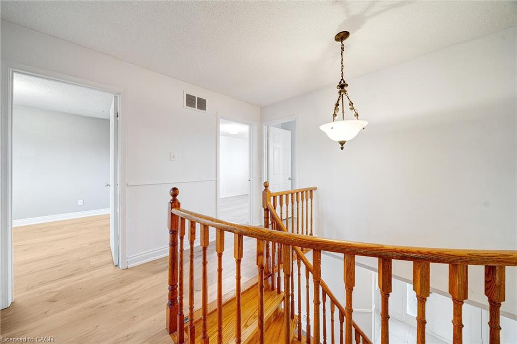 2081 Lynn Heights Drive Property Photo 22