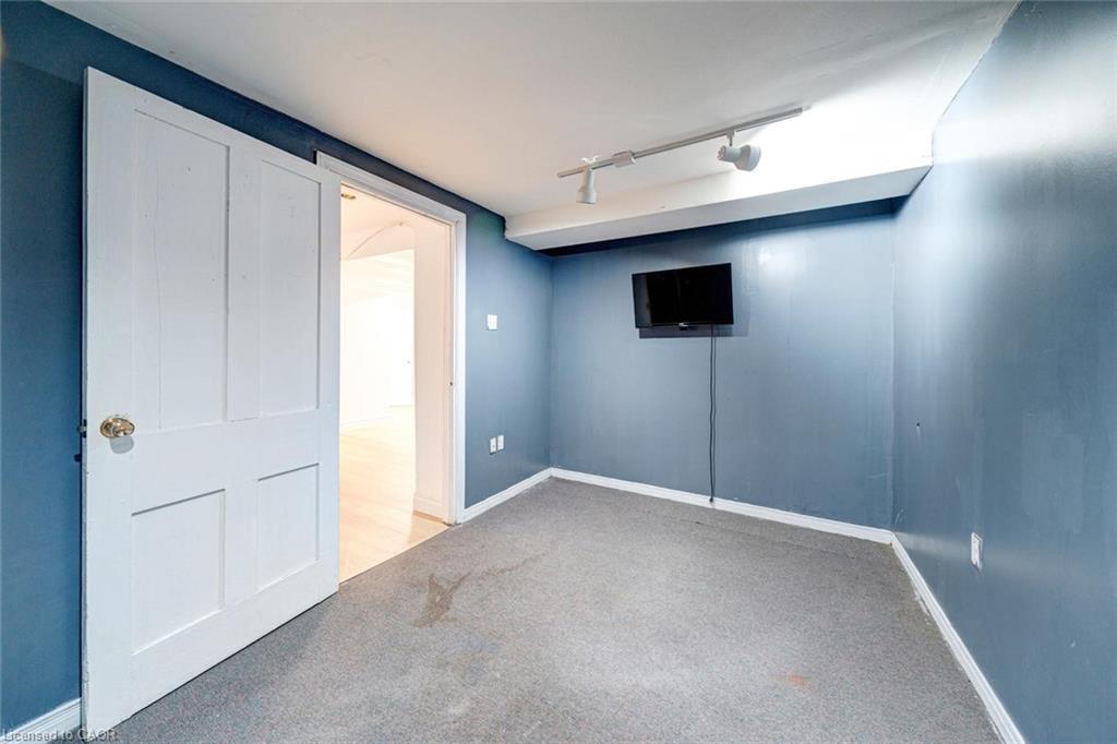 2081 Lynn Heights Drive Property Photo 38