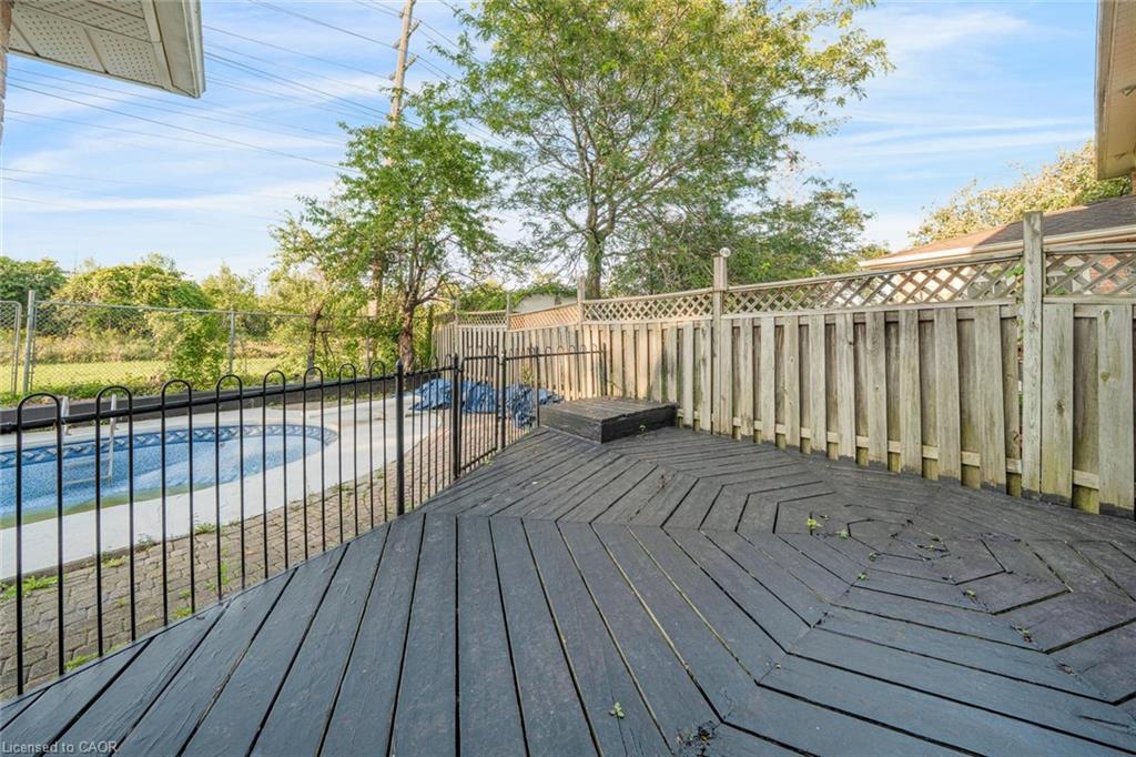 2081 Lynn Heights Drive Property Photo 44